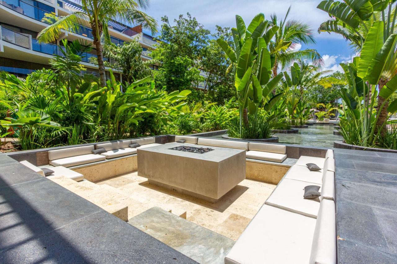 Awa, 2 Bedrooms, Playacar Villa